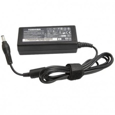 CHARGEUR TOSHIBA 19 V-3.42A 5.5*2.5