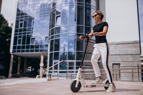 Guide d’achat 2024 : Comment choisir la meilleure trottinette électrique en Tunisie